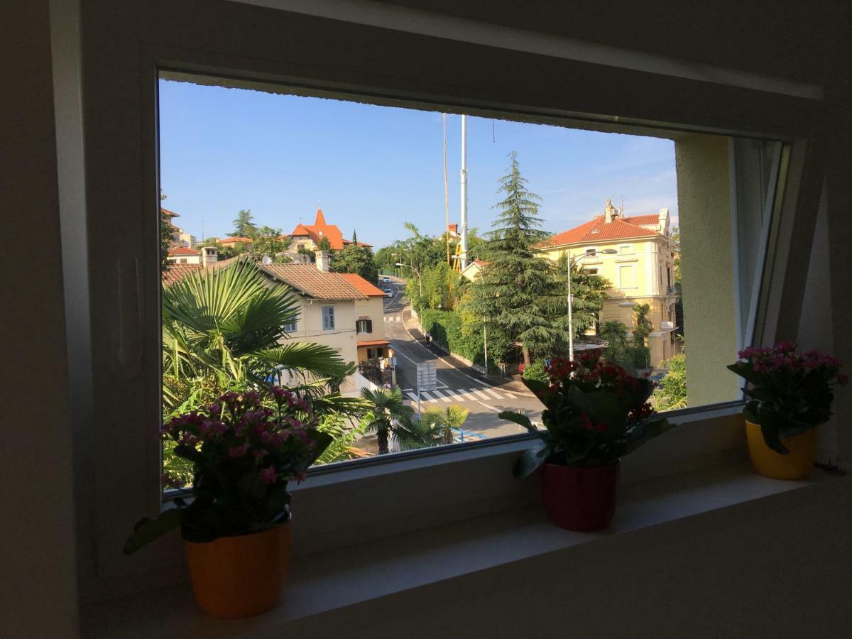 Apartment Andreja, Opatija city center Buitenkant foto